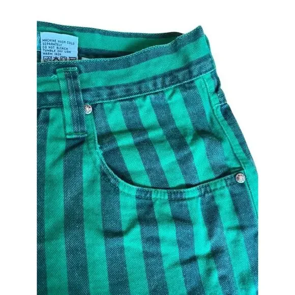 UNIONBAY Extra Comfort Women's 90s Preppy Bermuda Green Short Striped Size 32 - Picture 13 of 15